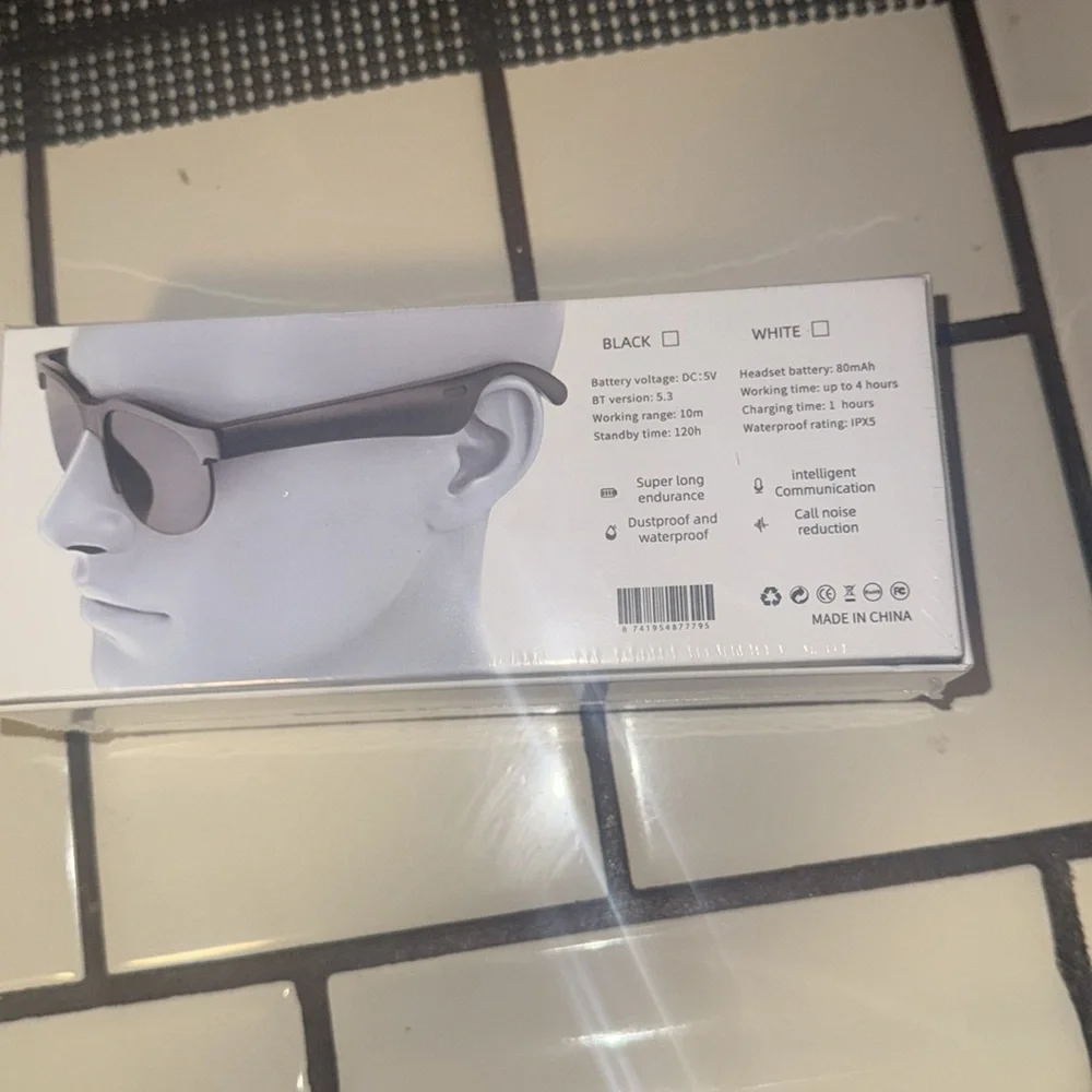 Black Wireless Headset Glasses 👓 as seen on Tik Tok New In Box 🗃️